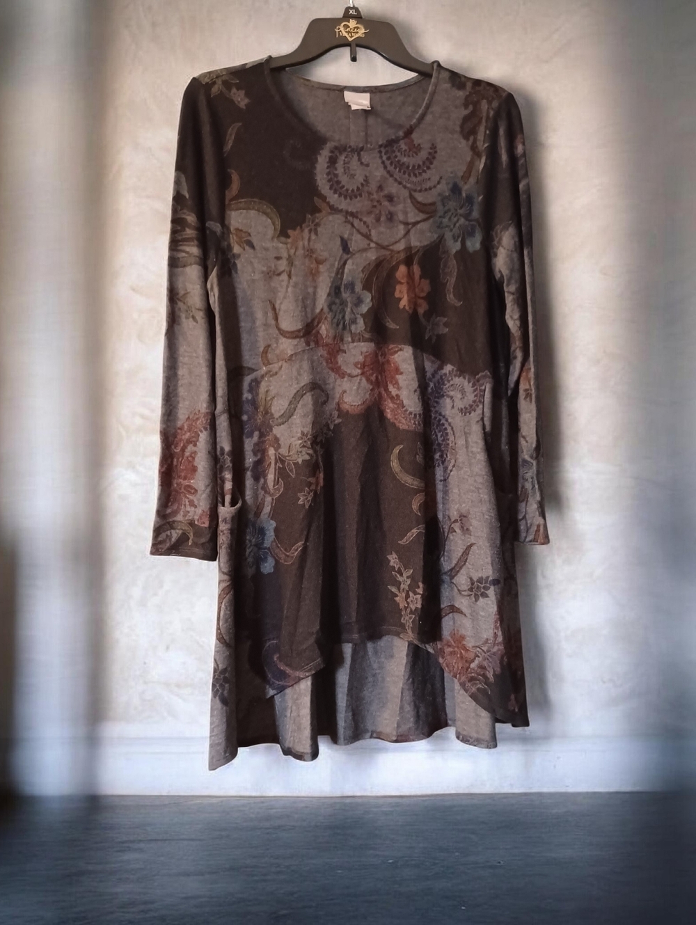 Women's Long Sleeve Paisley Print Dress in Grey